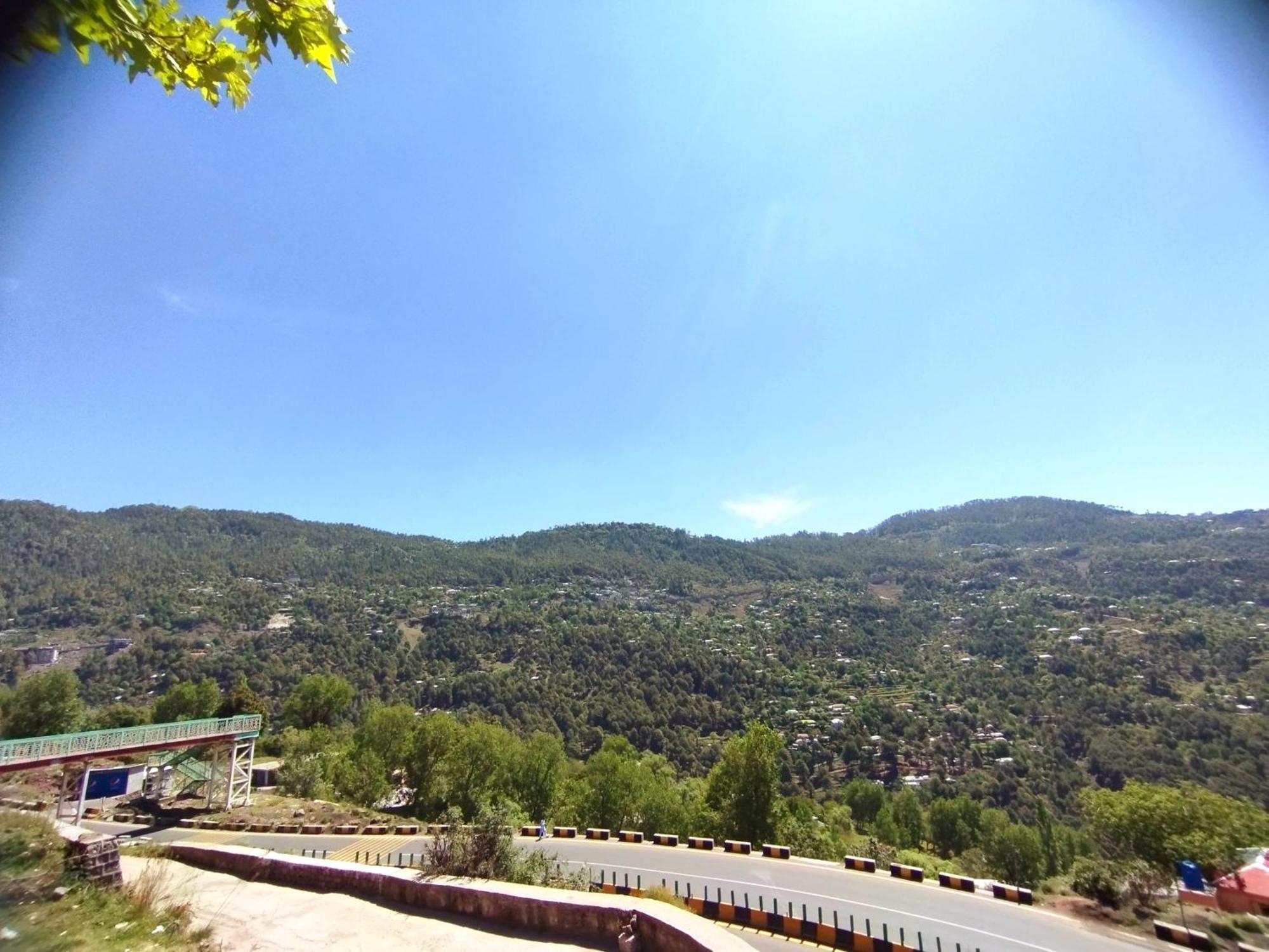 Midway Apartment Murree Exterior photo